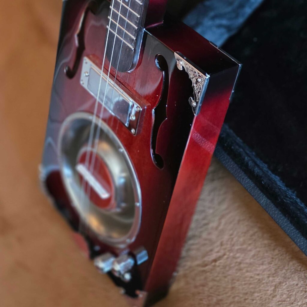 "Desperado" Pro Cigar Box Guitar & Hardshell Case