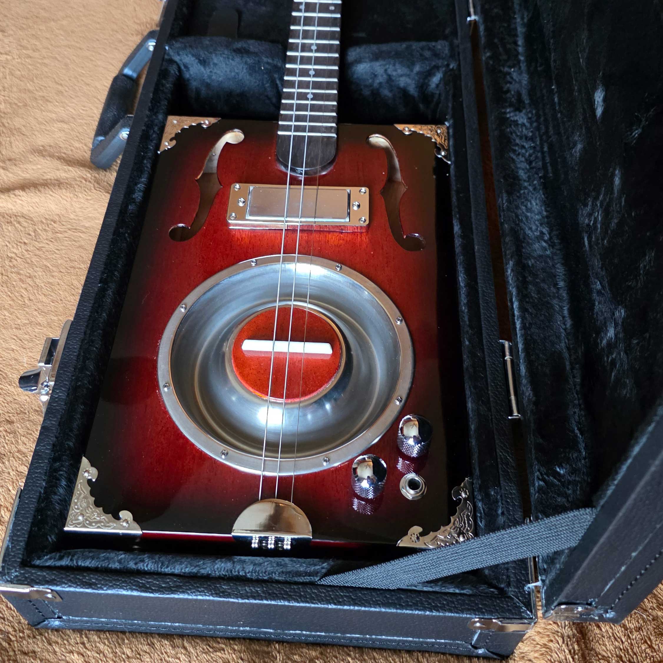 "Desperado" Pro Cigar Box Guitar & Hardshell Case - Image 8